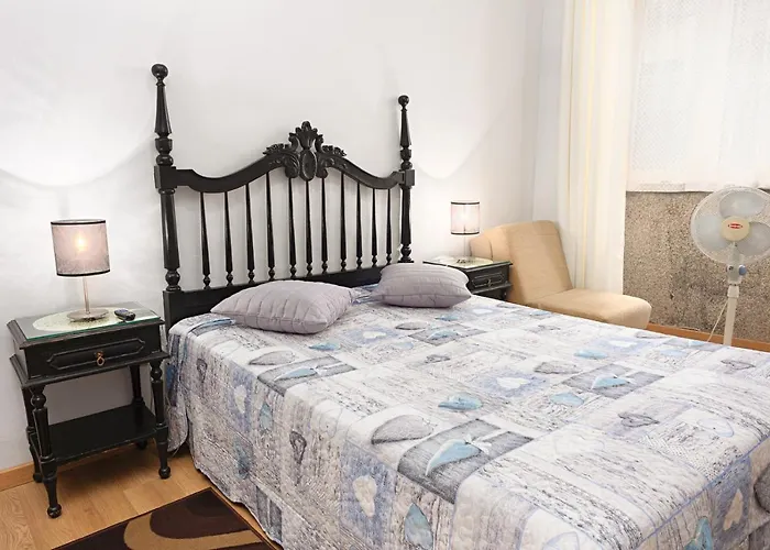 Almada Guest House